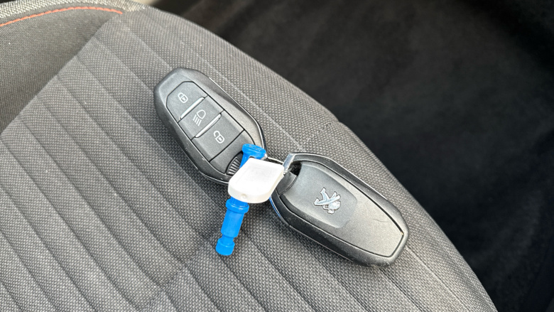 Peugeot 2008 1.2 PureTech Active Premium 5dr Petrol Estate